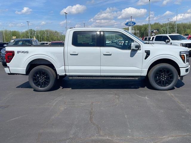 New 2026 Avalanche Ford Lariat® image 3