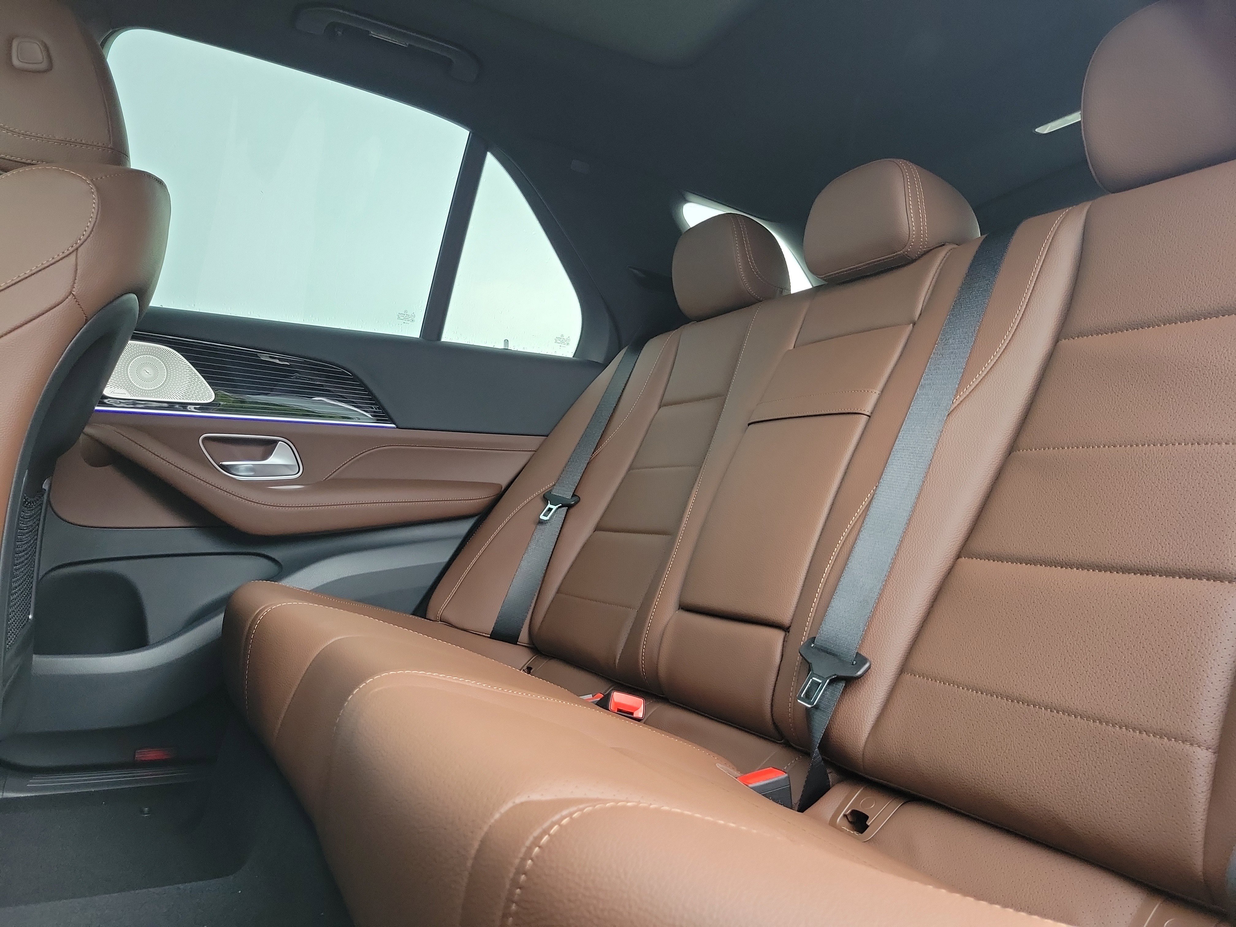 New 2026 Obsidian Black Metallic Mercedes-Benz GLE 350 image 39