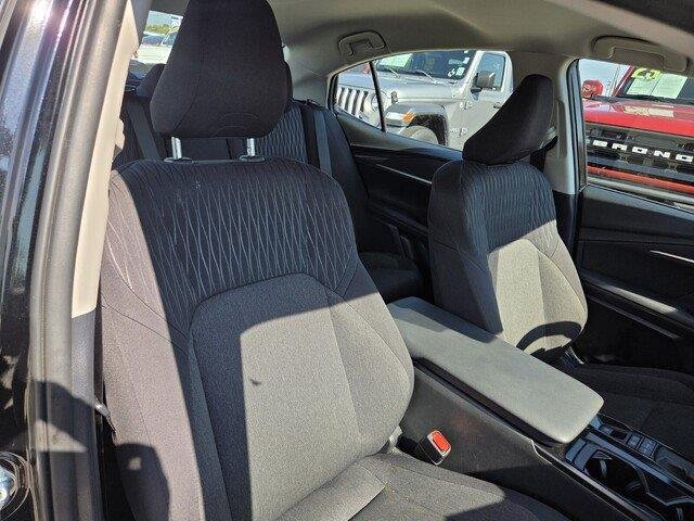 Used 2025 BLACK Toyota LE image 32