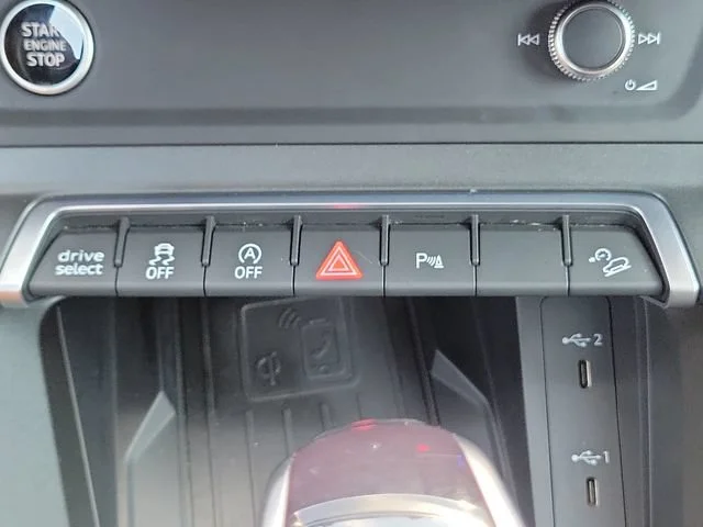 2023 Audi Q3 S Line Premium Plus - Photo 37