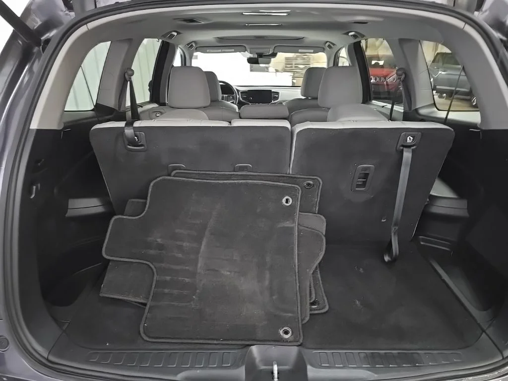 Used 2022 Gray Honda EX-L image 12