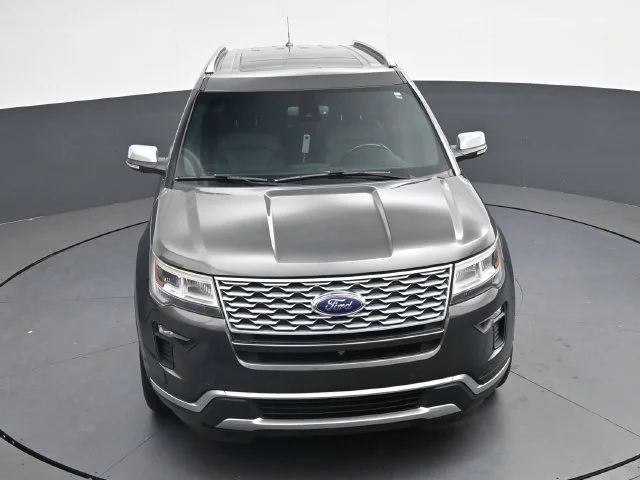 Used 2018 Gray Ford Platinum image 29