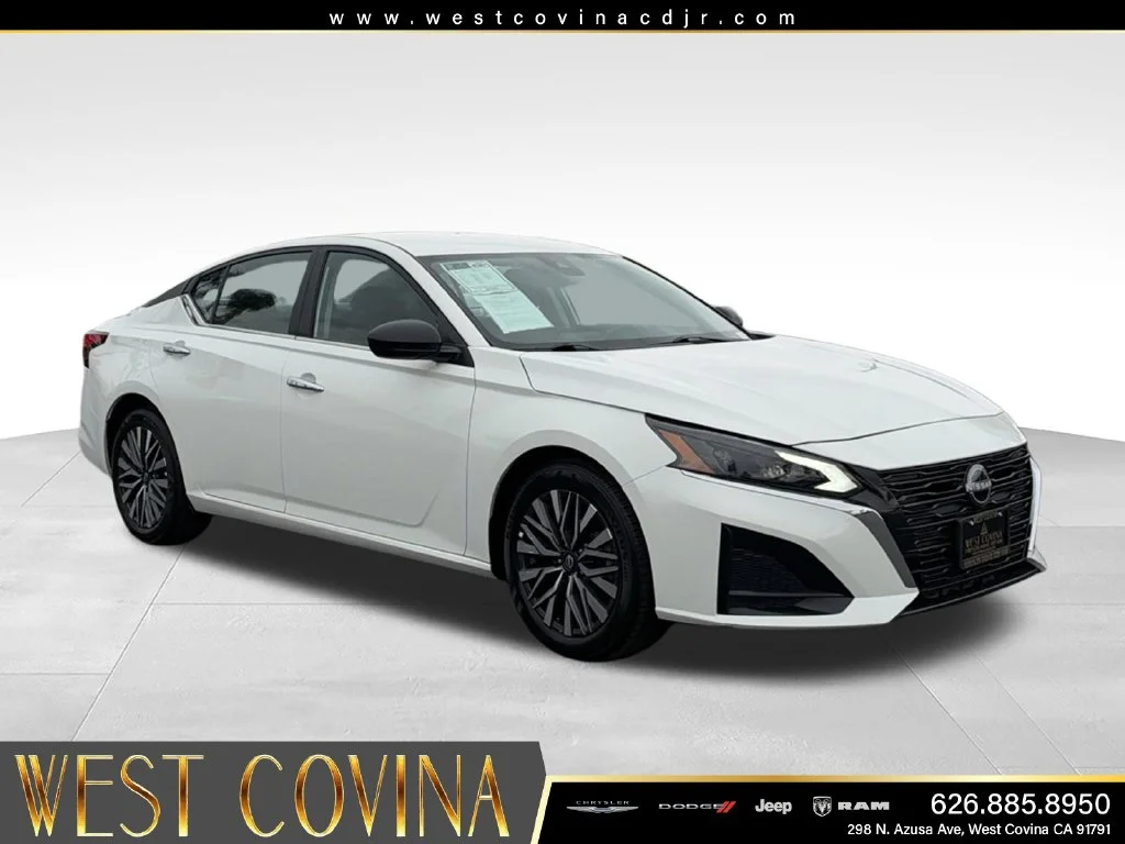 2025 Nissan Altima