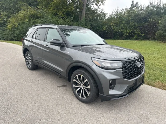 2027 Ford Explorer ST-Line