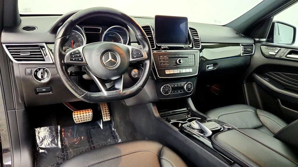 Used 2018 Black Mercedes-Benz AMG® GLE 43 4MATIC SUV image 12