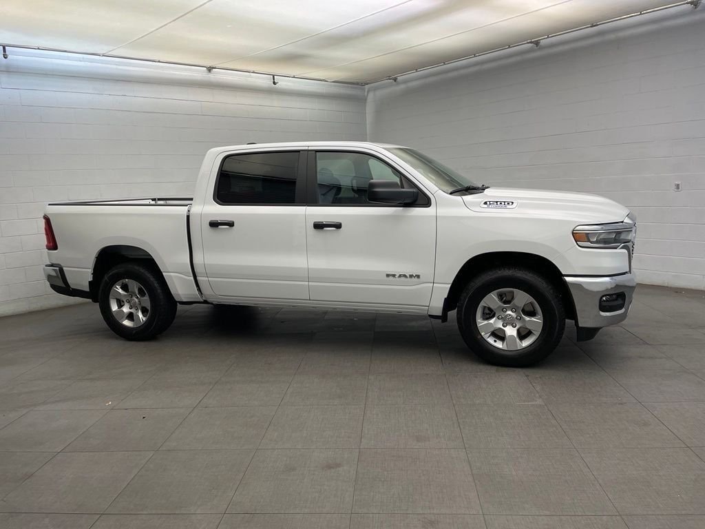 New 2026 Bright White Clear-Coat Exterior Paint RAM Big Horn/Lone Star image 2