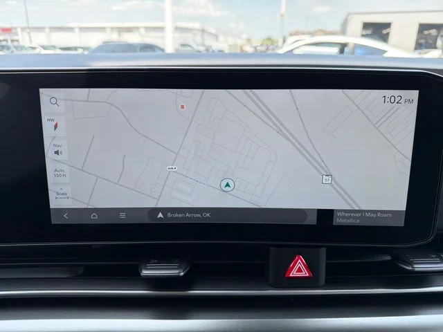 2027 Kia Carnival SX - Photo 12