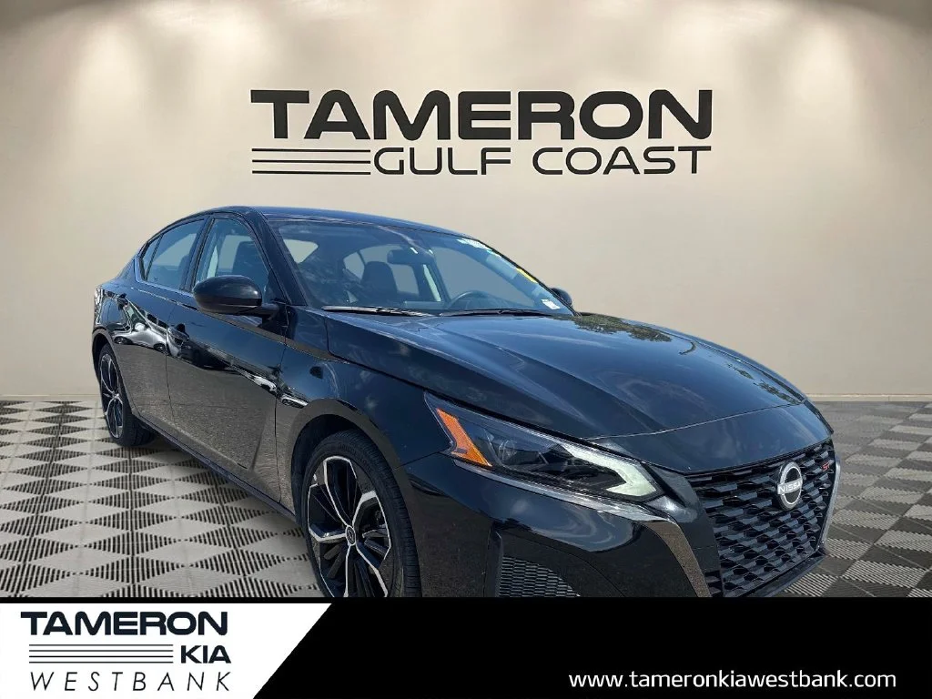 2025 Nissan Altima 2.5 SR