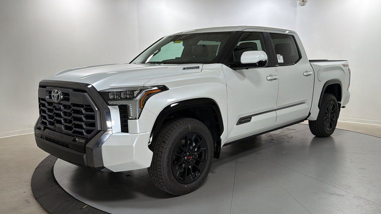 2026 Toyota Tundra i-FORCE MAX Tundra Platinum