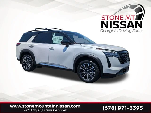 2026 Nissan Pathfinder Platinum 2WD's photo