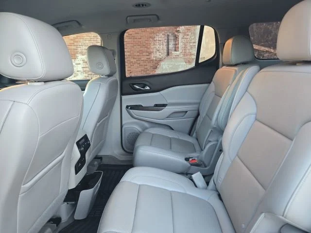 2021 GMC Acadia SLT - Photo 14