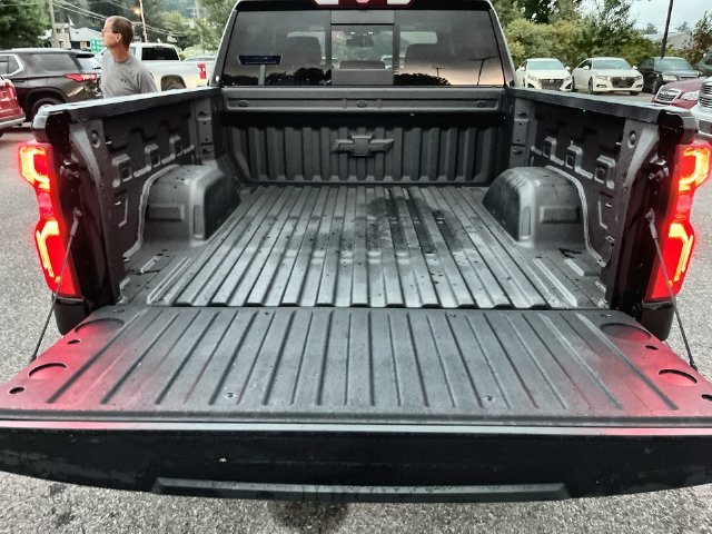 2026 Chevrolet Silverado 1500 photo 28 of 42