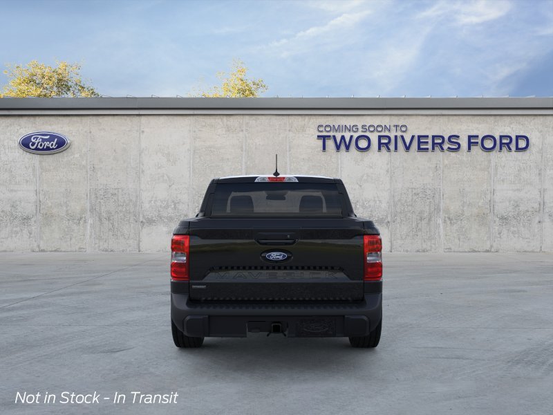 New 2026 Shadow Black Ford XLT image 5