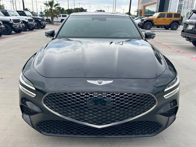 Used 2023 Black Genesis 3.3T image 2
