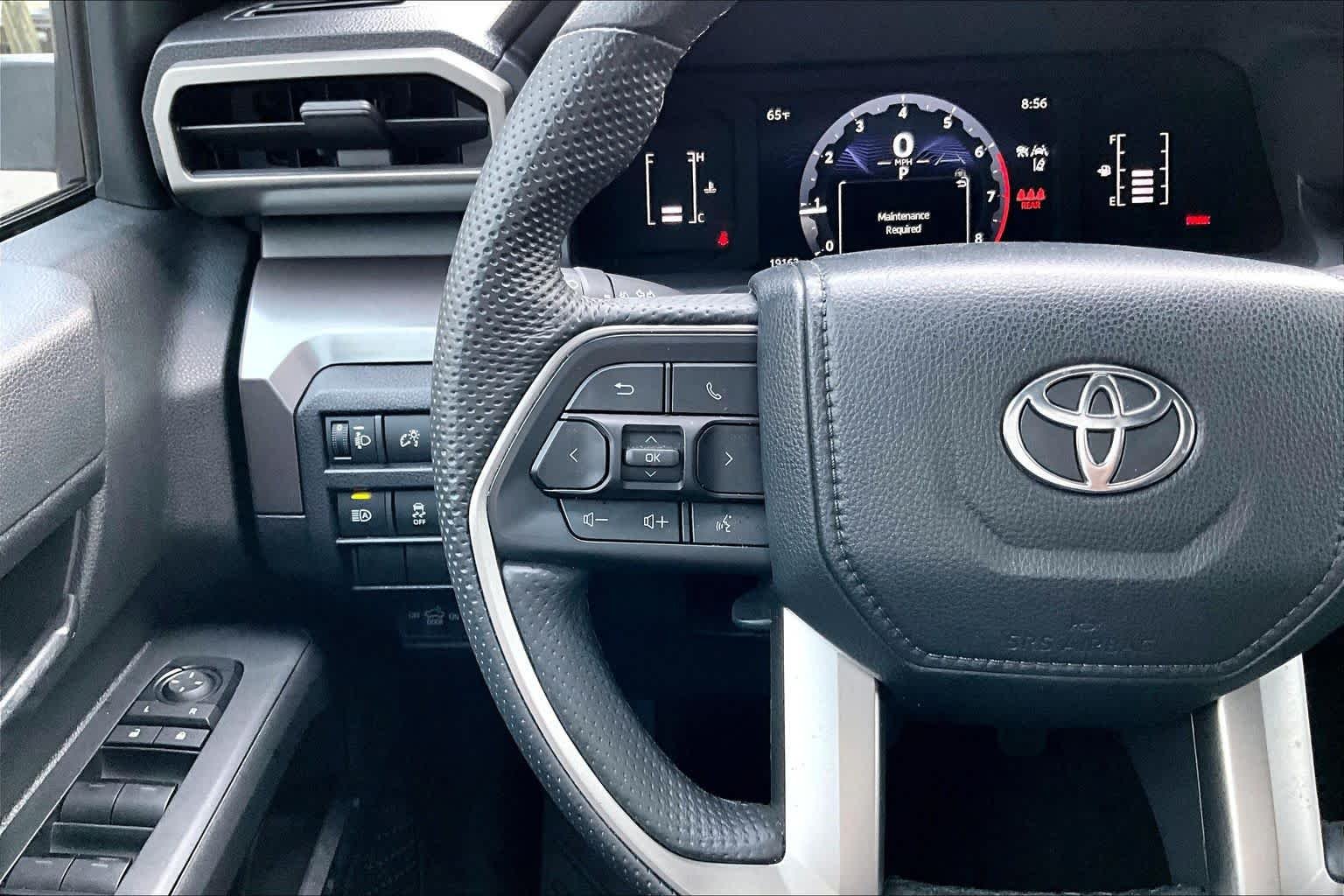 Used 2024 Ice Cap Toyota SR5 image 24