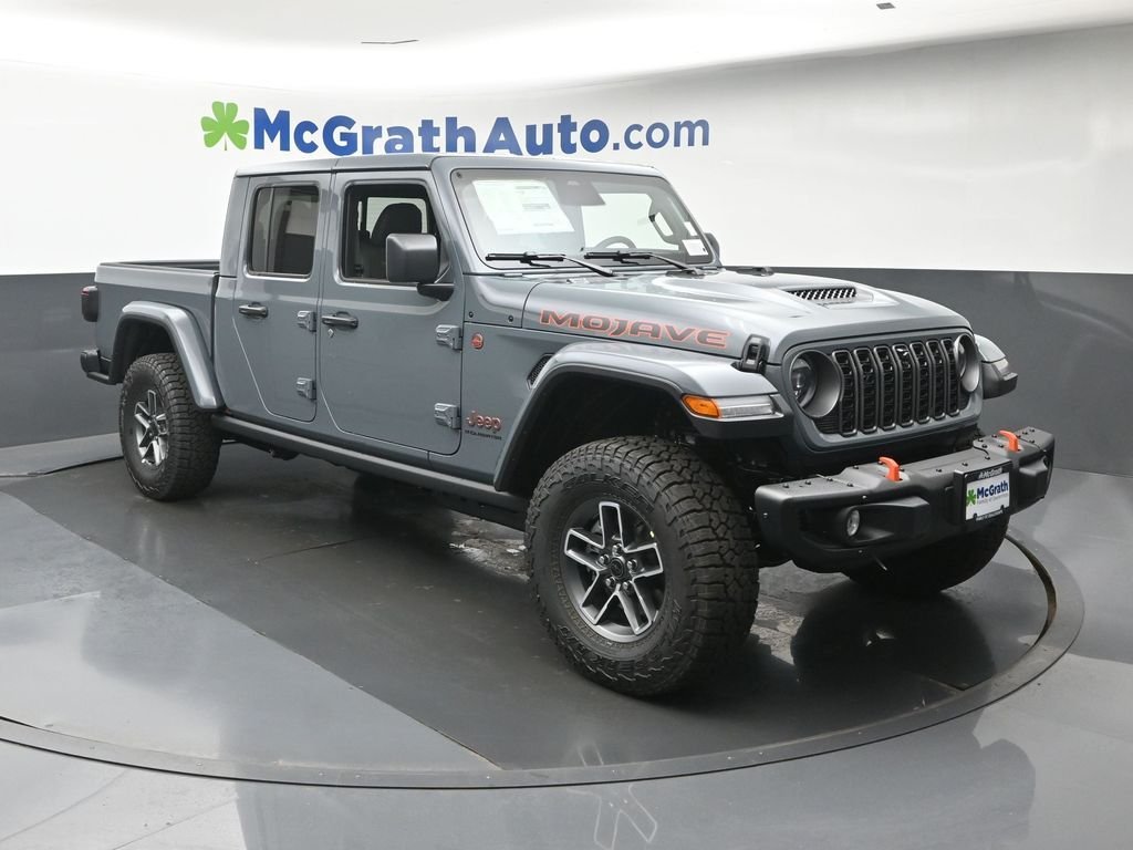 New 2026 Anvil Clear-Coat Exterior Paint Jeep Mojave X image 2