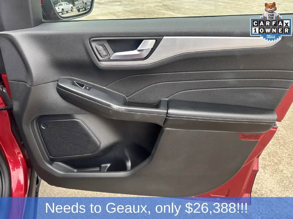 Used 2025 Red Ford Platinum image 23