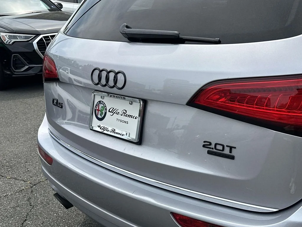 Used 2016 Silver Metallic Audi 2.0T Premium image 12