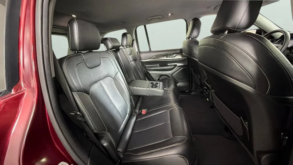2023 Jeep Grand Cherokee Limited - Photo 29
