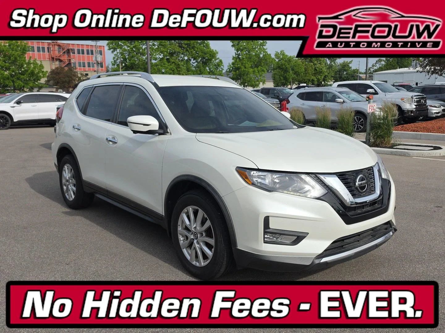 2018 Nissan Rogue SV FWD's photo