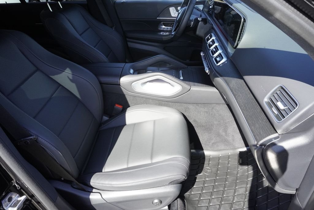 Used 2026 Black Mercedes-Benz GLE 450 image 23