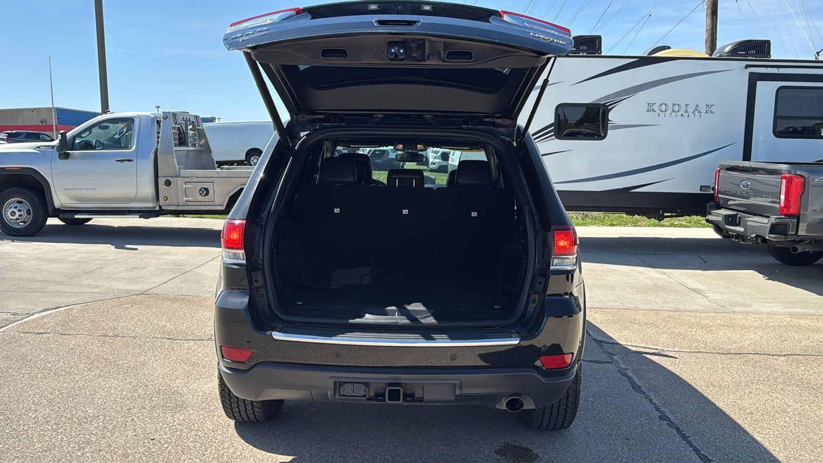 Used 2020 Black Jeep Limited image 14