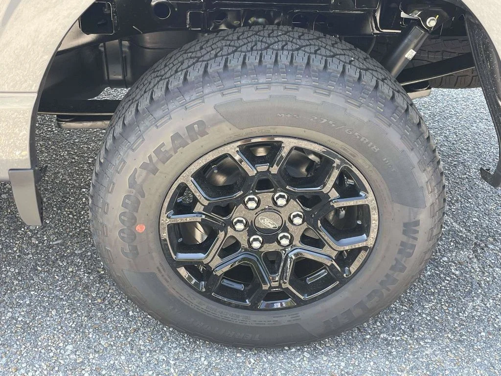 New 2026 Gray Ford XLT image 9