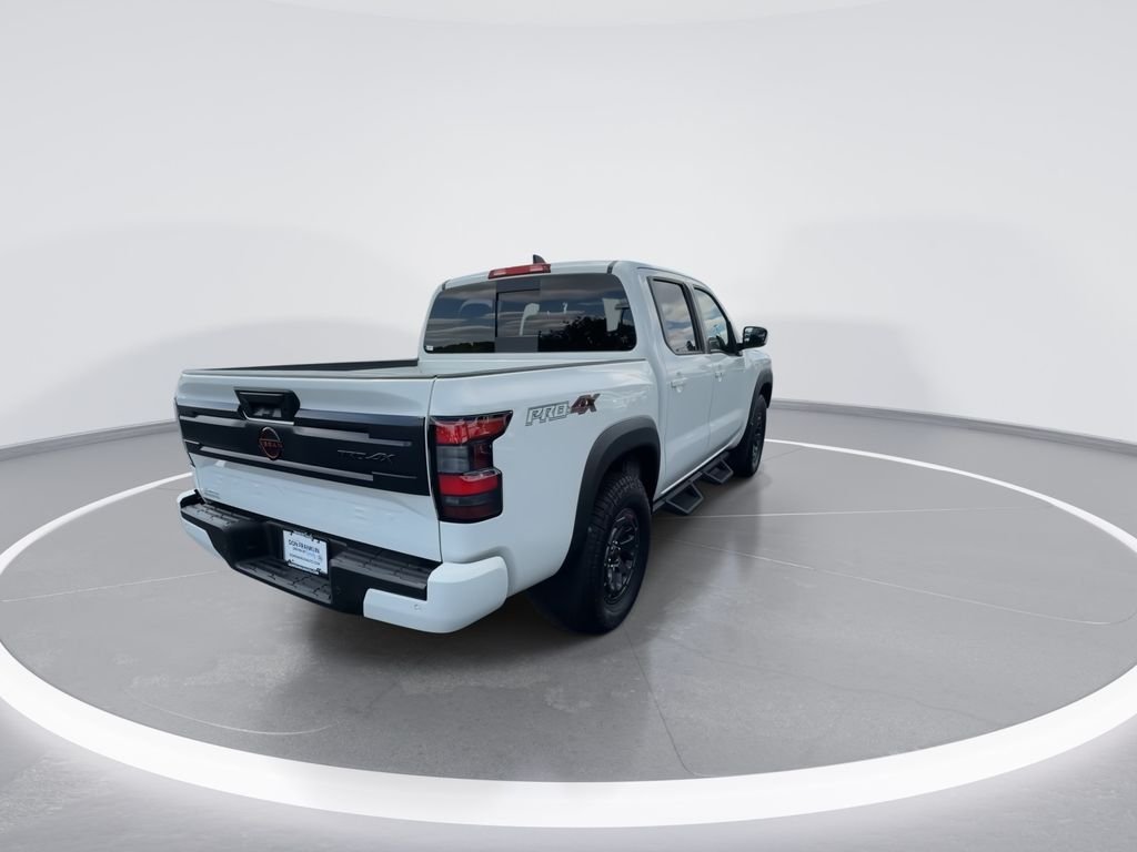 Used 2025 White Nissan PRO-4X image 8
