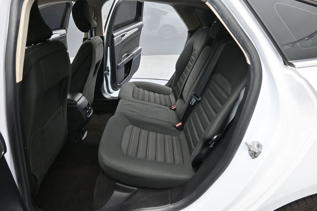 Used 2019 White Ford SE image 2