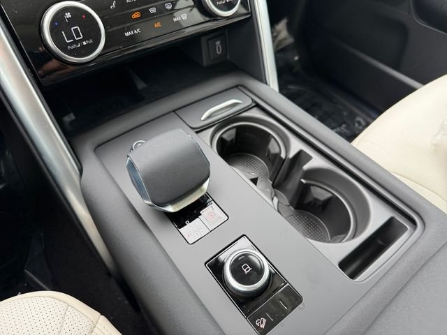 New 2026 Fuji White Land Rover Gemini Edition image 24
