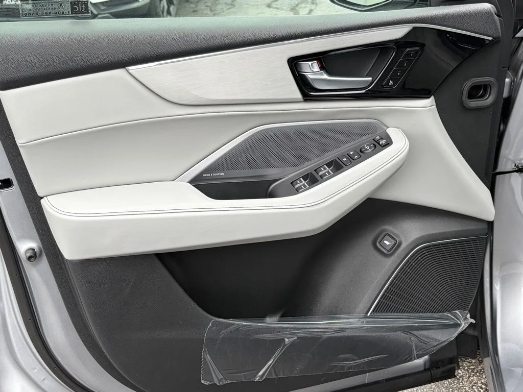 New 2026 Silver Acura Technology Package SH-AWD image 10