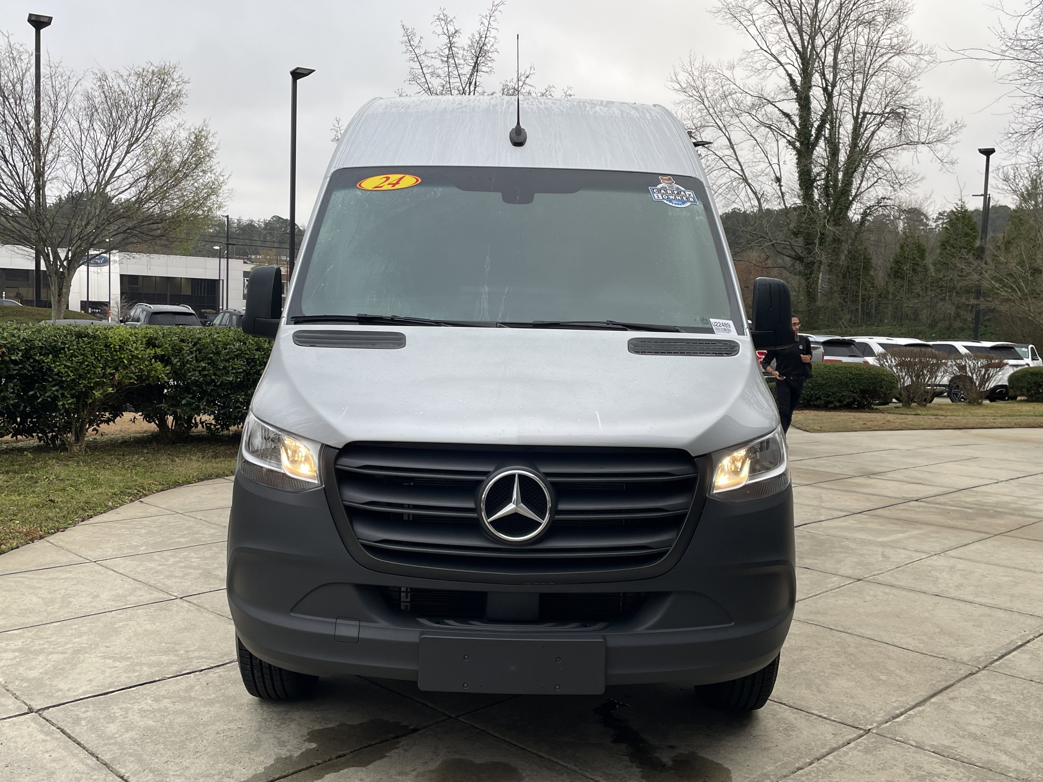 Used 2024 Iridium Silver Mercedes-Benz 2500 Standard Roof I4 Diesel 144 RWD image 3