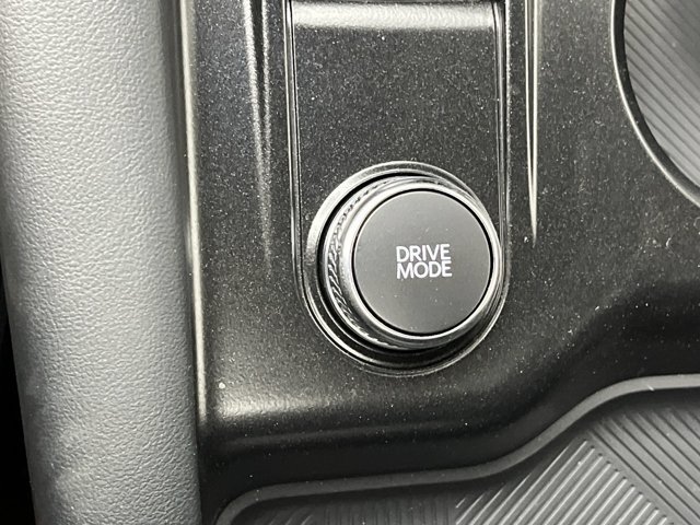 Used 2026 Space White Metallic Ford ST-Line image 19