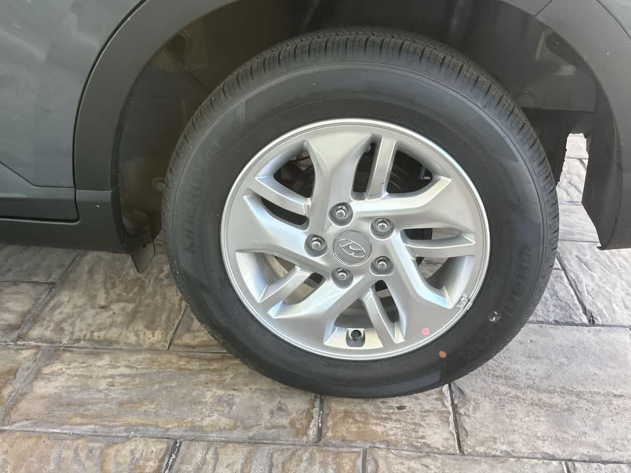 New 2026 Ecotronic Gray Hyundai SE image 5