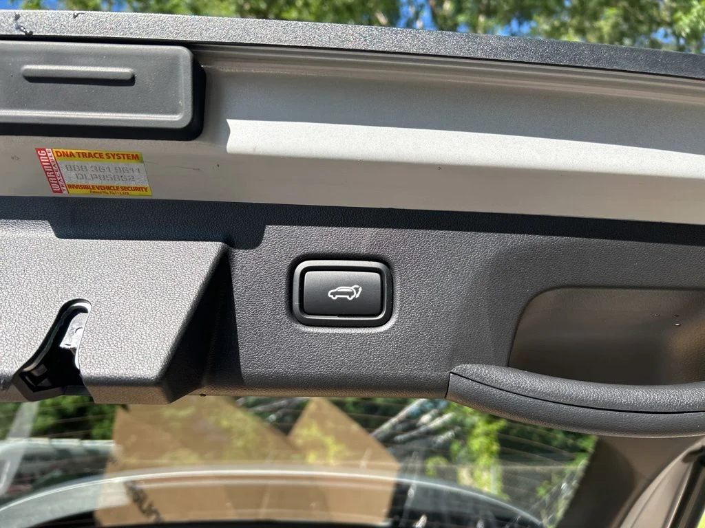Used 2026 Silver Hyundai SEL image 32