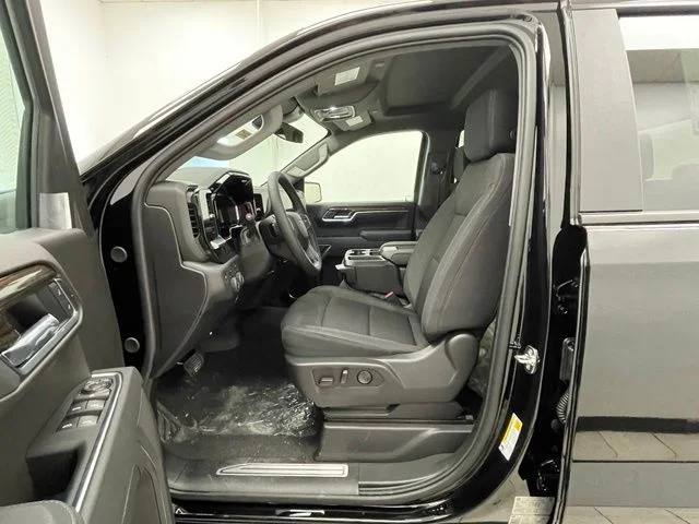 2026 Chevrolet Silverado 1500 RST - Photo 8