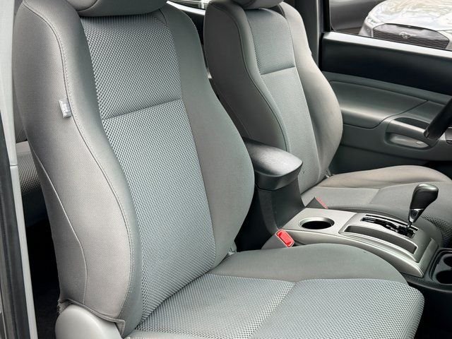 Used 2014 Gray Toyota Base image 17