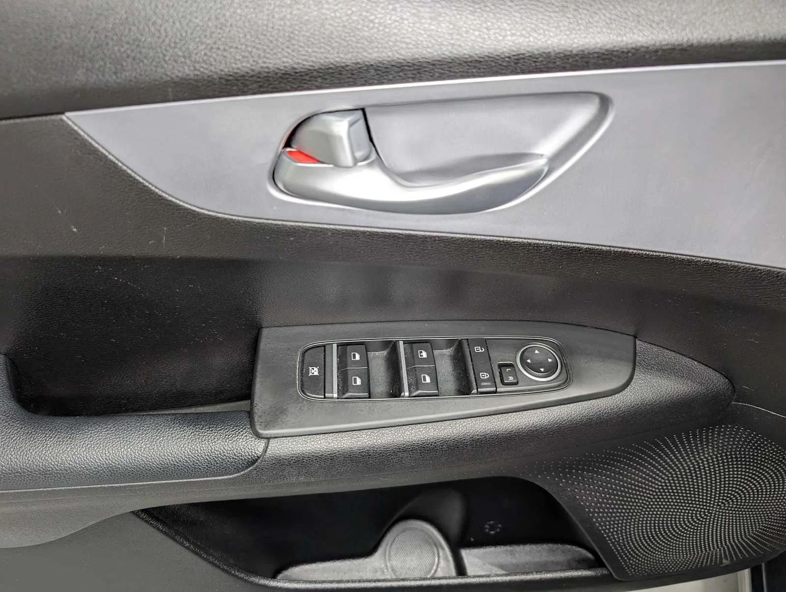 Used 2023 Gravity Gray Kia LXS image 35