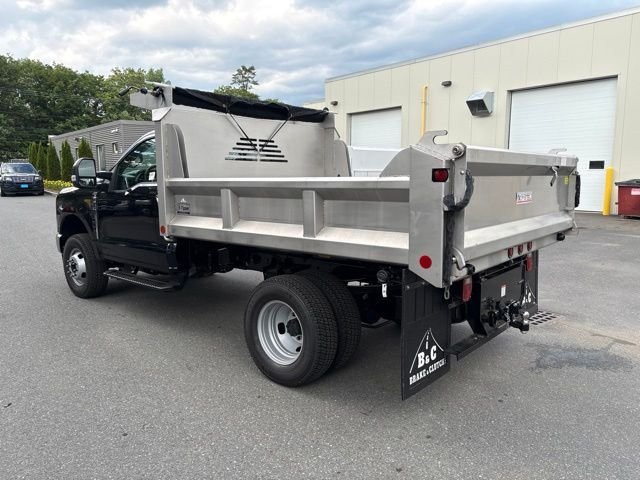New 2026 Agate Black Metallic Ford XL image 5