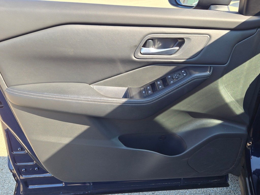 Certified Used 2025 Blue Nissan SV image 27