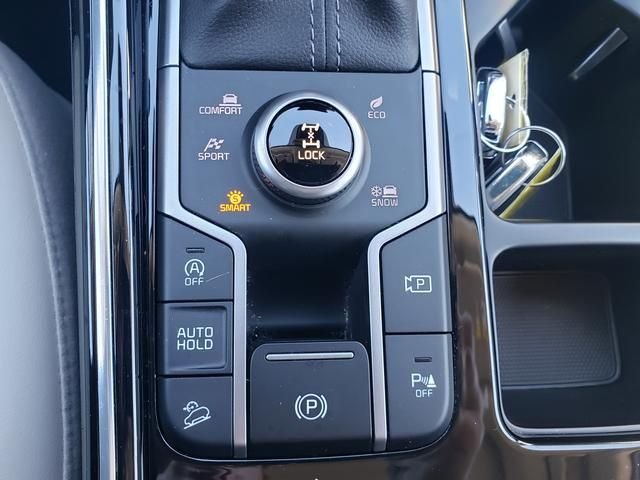 Used 2023 Gray Kia SX image 20