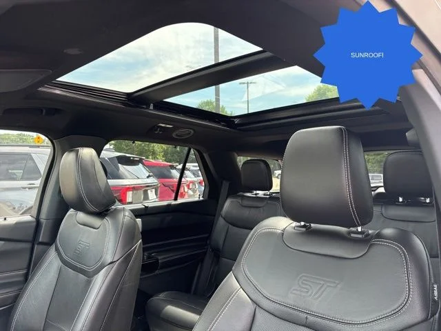 Used 2022 White Ford ST image 31