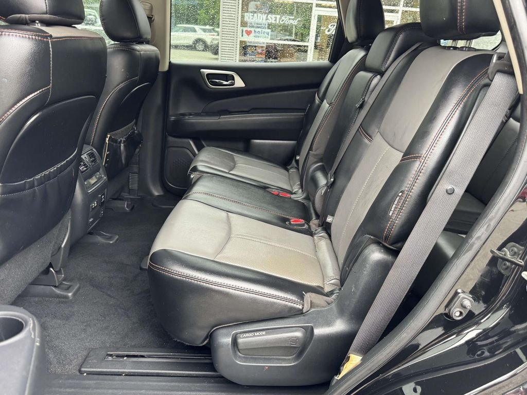 Used 2020 Black Nissan SL image 17