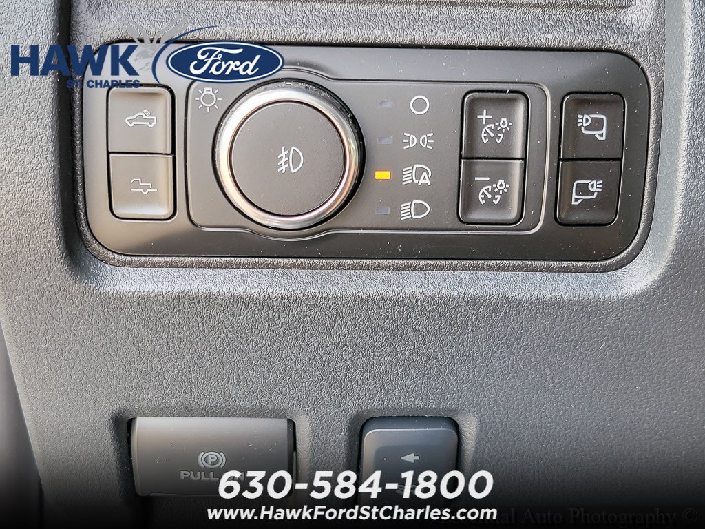 New 2026 Star White Metallic Tri-Coat Ford F-350® Platinum® image 18