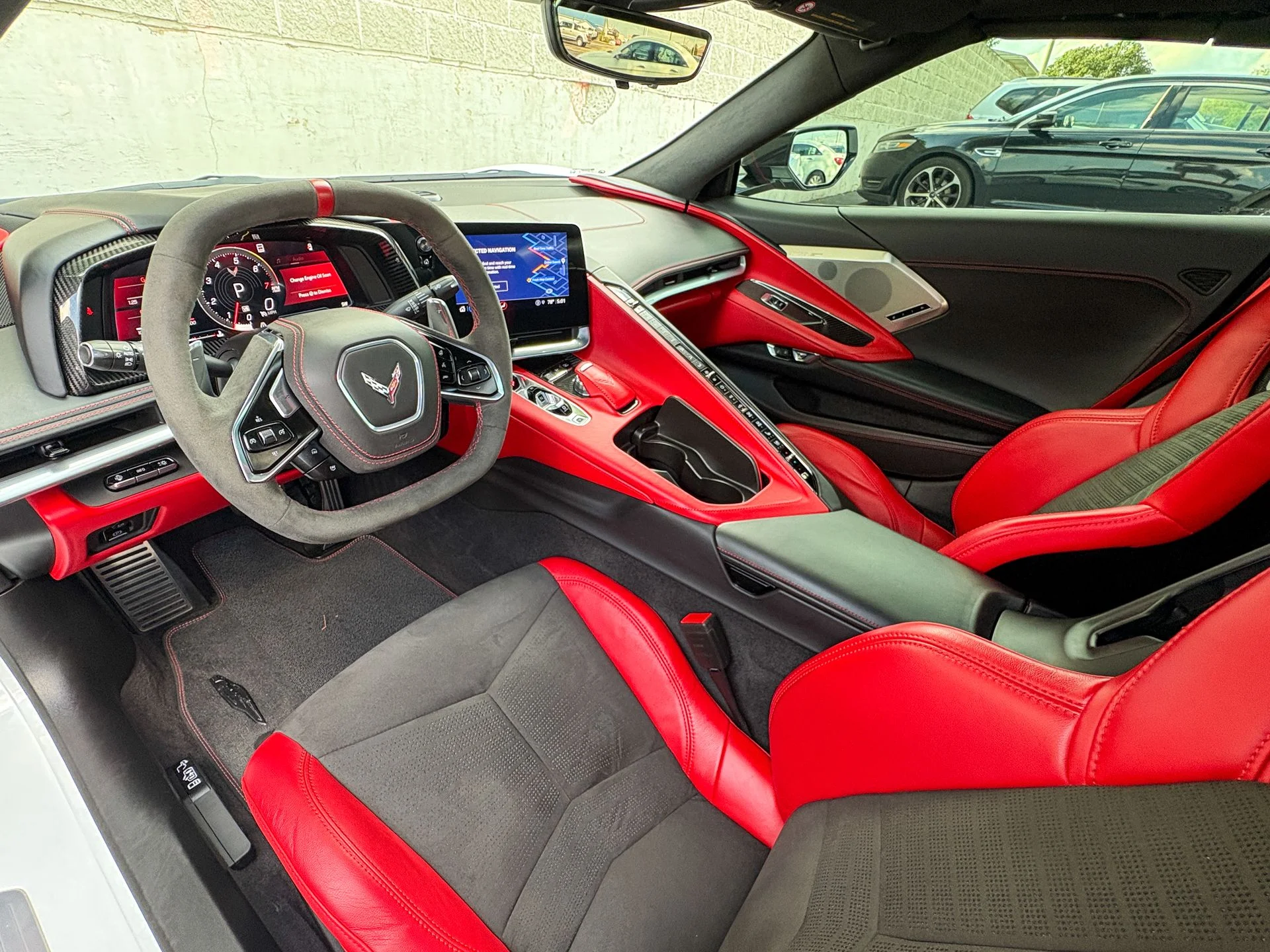 Used 2023 White Chevrolet Stingray image 2