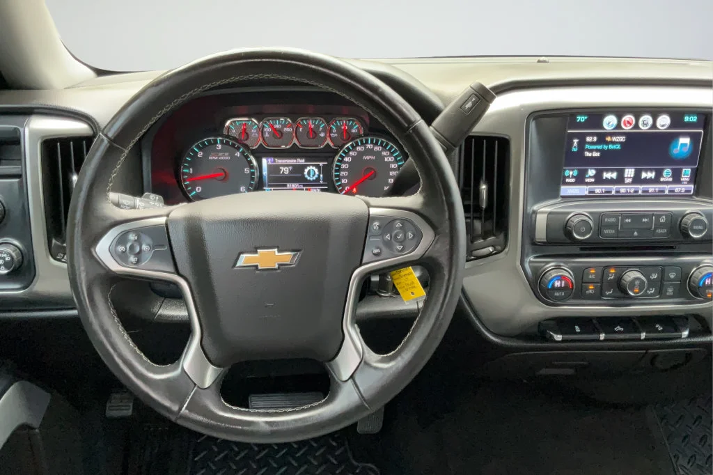 2017 Chevrolet Silverado 1500 LT Z71 - Photo 12