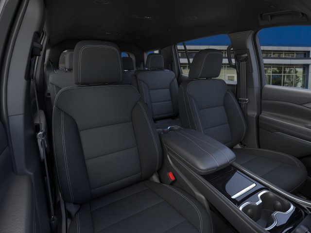 2027 Chevrolet Traverse photo 16 of 33