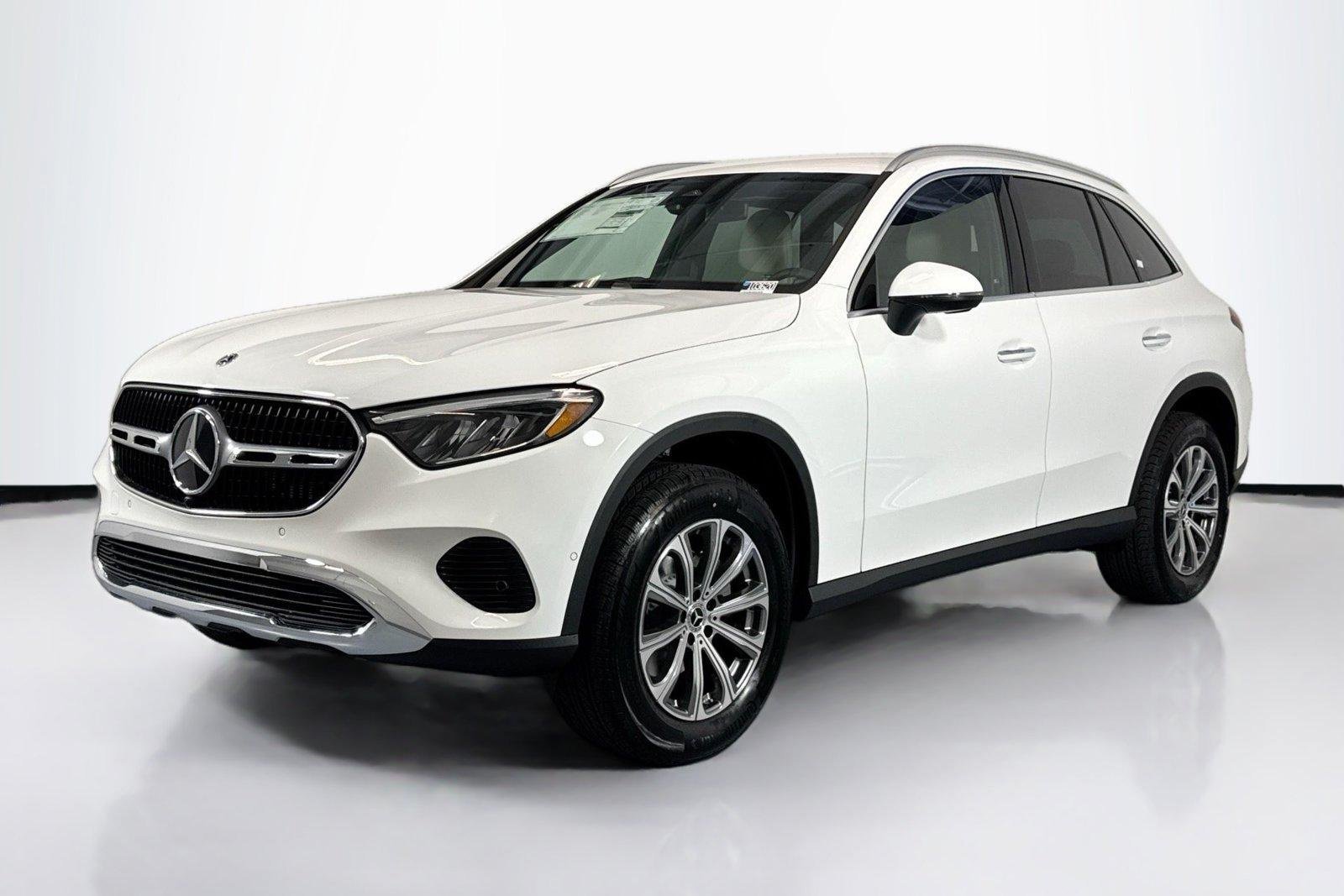 New 2026 Polar White Mercedes-Benz GLC 300 image 1