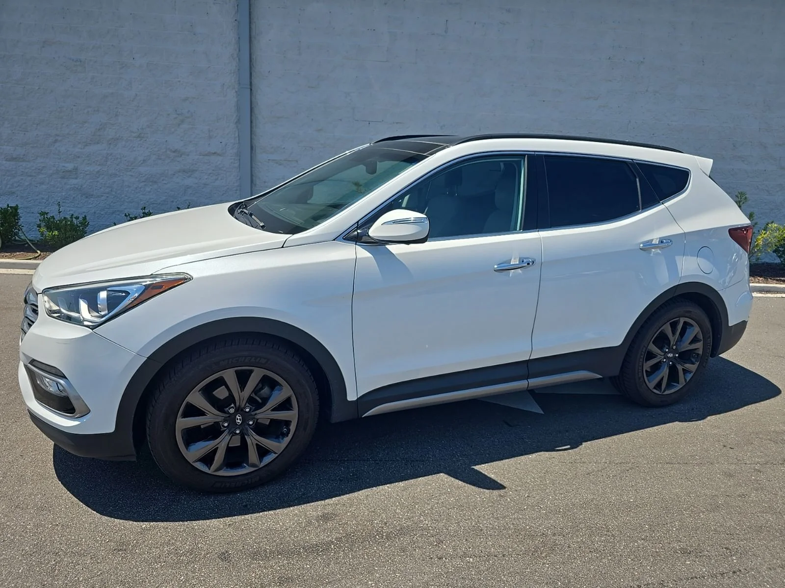 2017 Hyundai Santa Fe Sport 2.0T AWD's photo