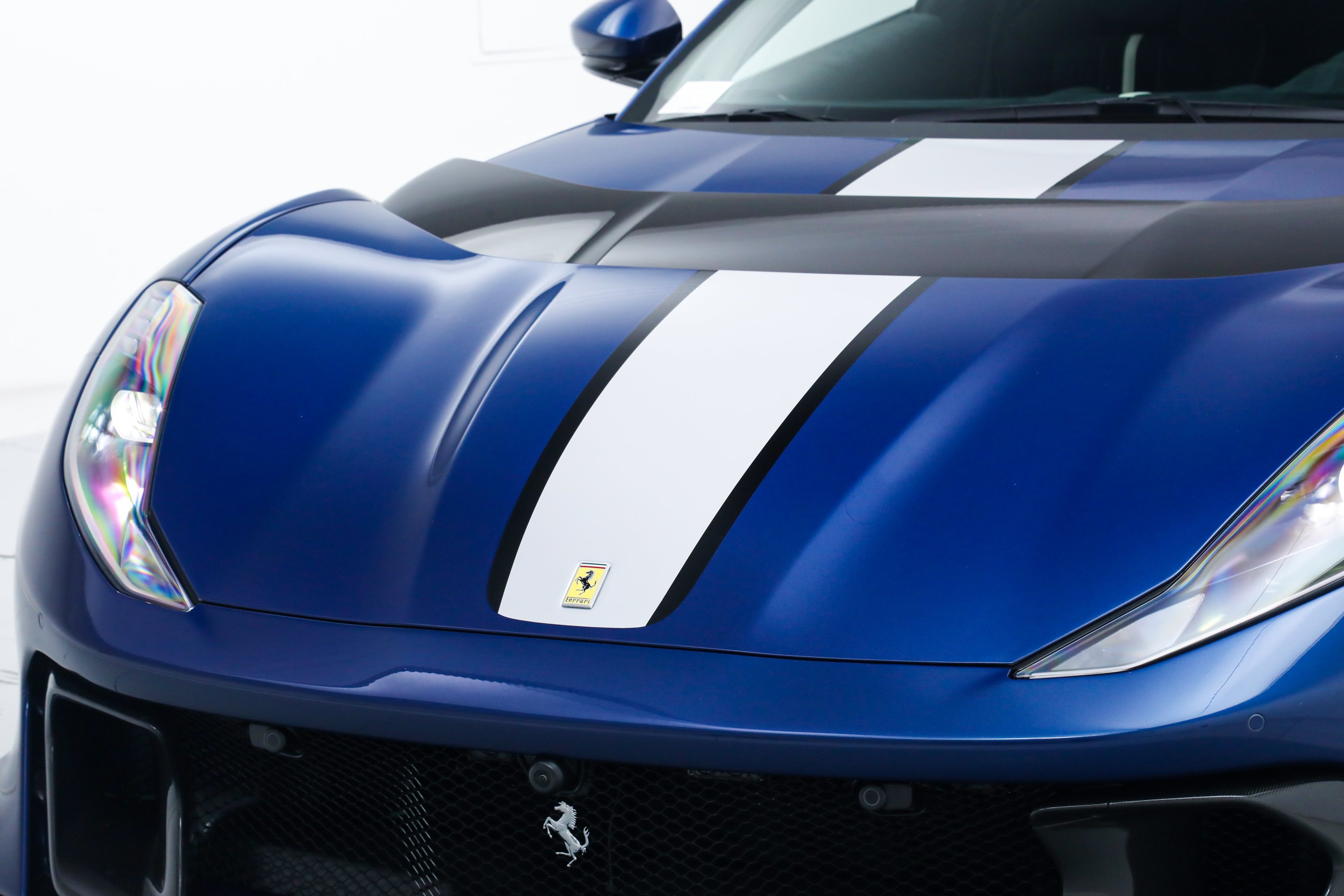 Used 2022 Blue Ferrari  image 14